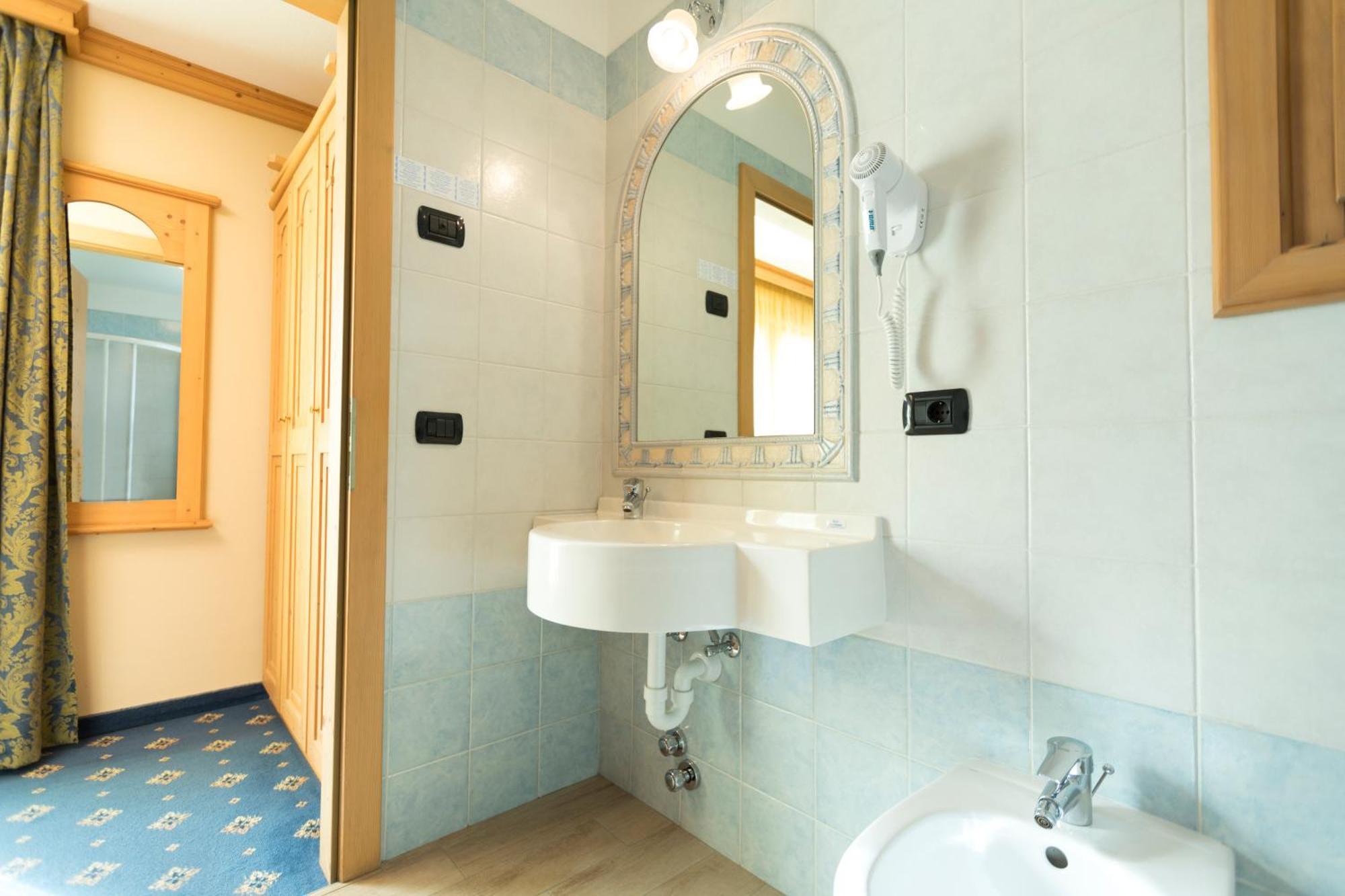 Hotel Champagne Livigno Eksteriør billede