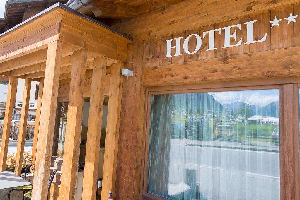 Hotel Champagne Livigno Eksteriør billede