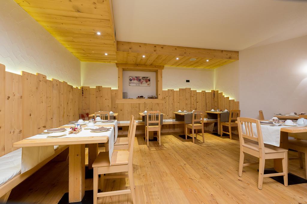 Hotel Champagne Livigno Eksteriør billede